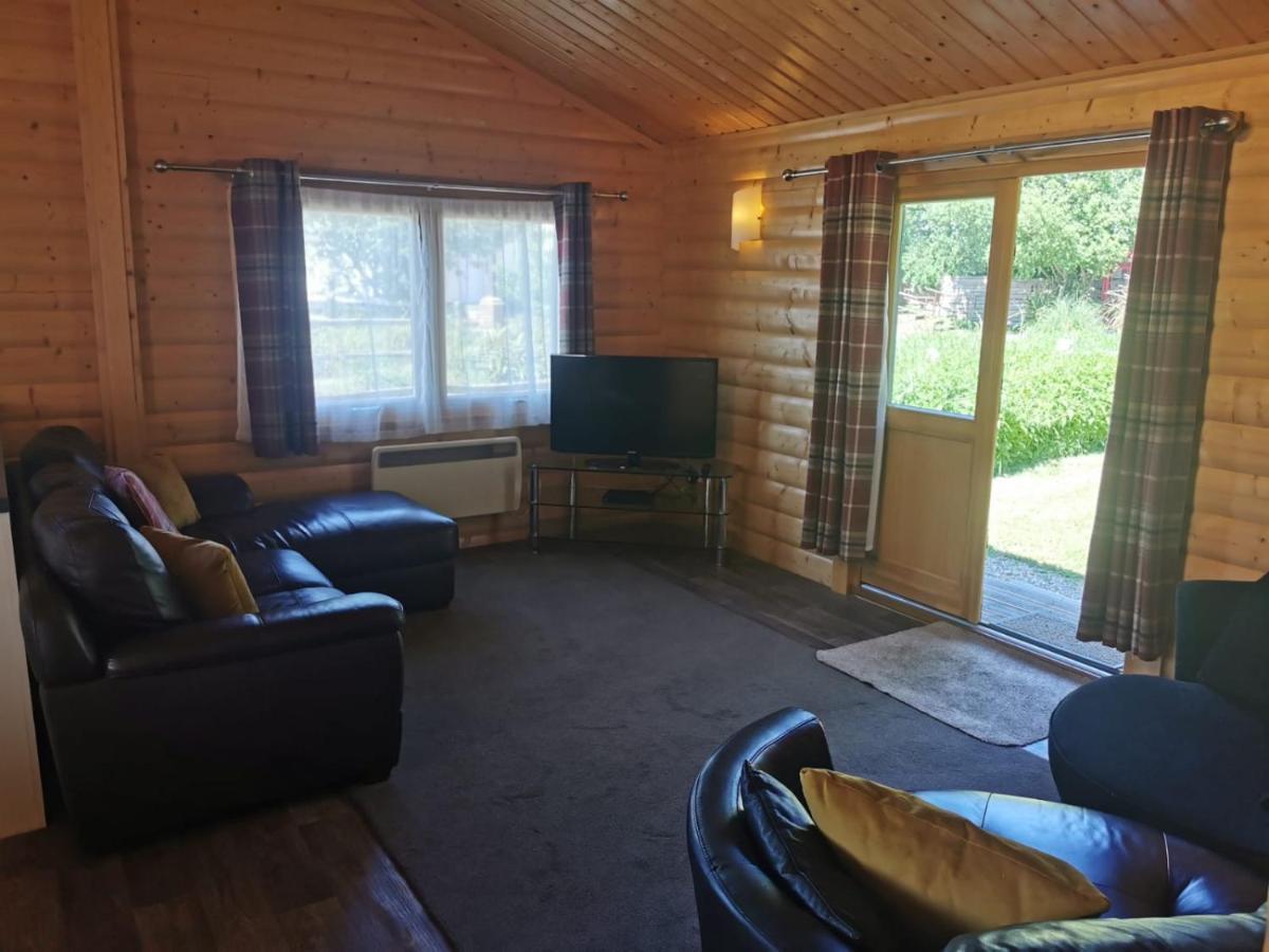 Chestnut Meadow Country Park Villa Sidley Dış mekan fotoğraf